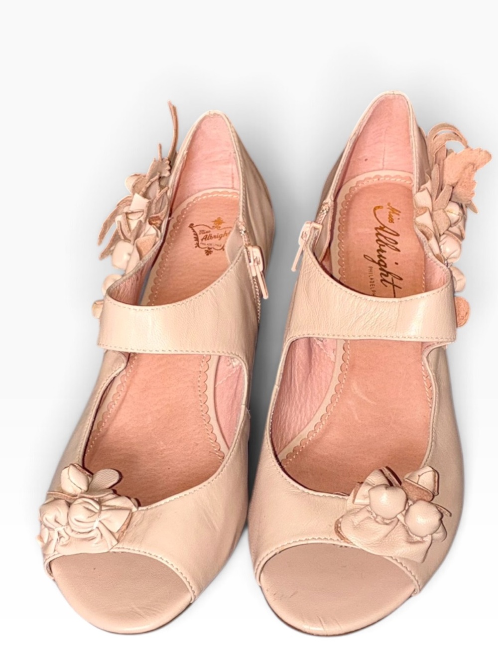 Miss Albright Philadelphia Floral Appliqué Light Blush Pink 3” kitten heel